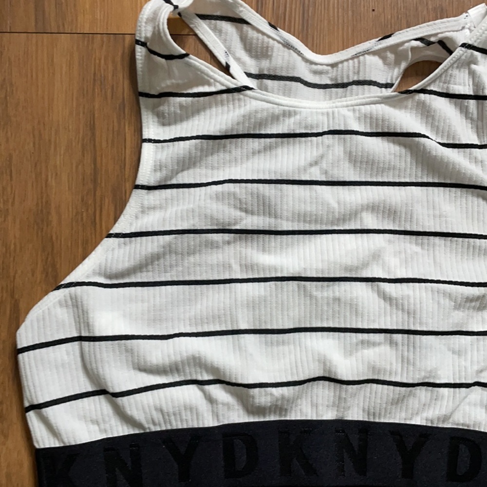DKNY Seamless black and white rib crop‎ bralette top - Picture 2 of 7